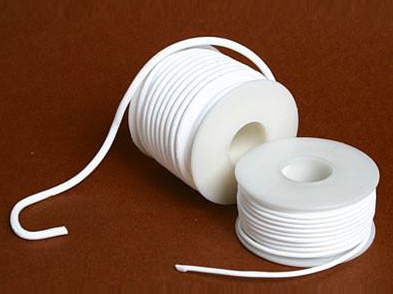تعبئة ساق الصمام باستخدام مادة PTFE: حل إغلاق عالي الأداء للصمامات الصناعية